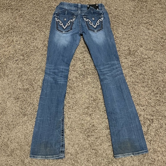 Miss Me Jeans - Picture 2 of 2